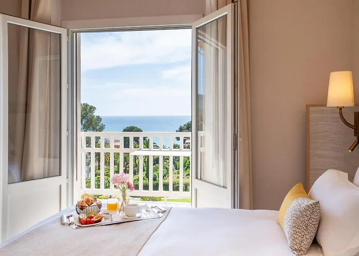 Grand Hotel Des Lecques; BW Signature Collection