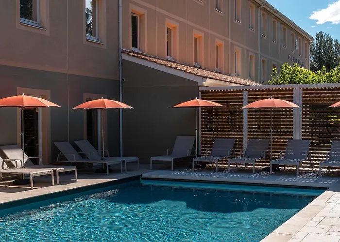 Logis Hotel De Port D'Alon - St Cyr Sur Mer